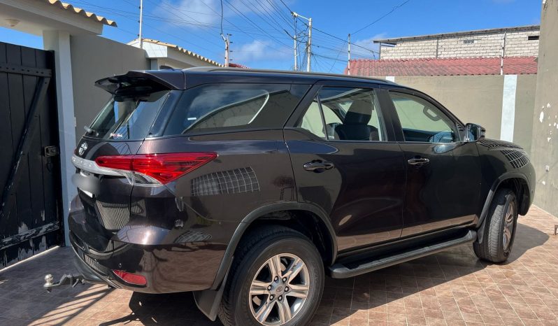 TOYOTA FORTUNER 2020 4X4  2.7 AUTOMATICO lleno