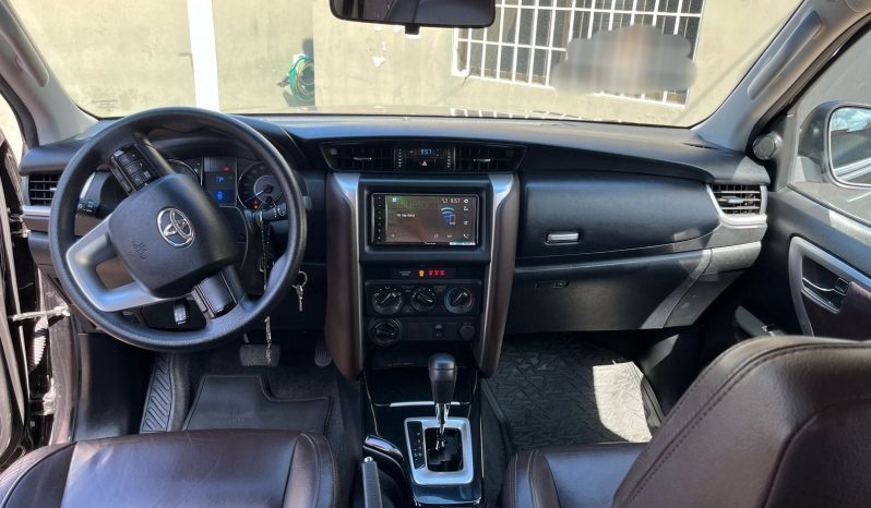 TOYOTA FORTUNER 2020 4X4  2.7 AUTOMATICO lleno