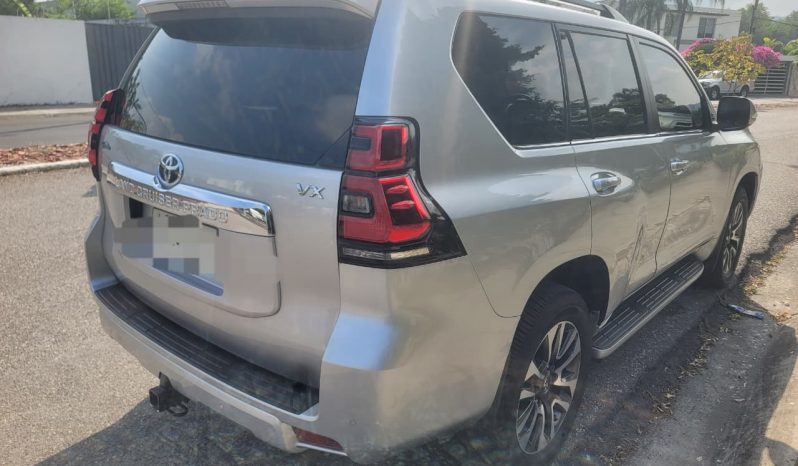 TOYOTA PRADO VX 2023 LAND CRUISER BLINDADO lleno