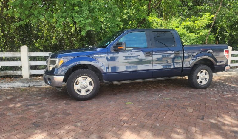 FORD F150 4X2 2014 lleno