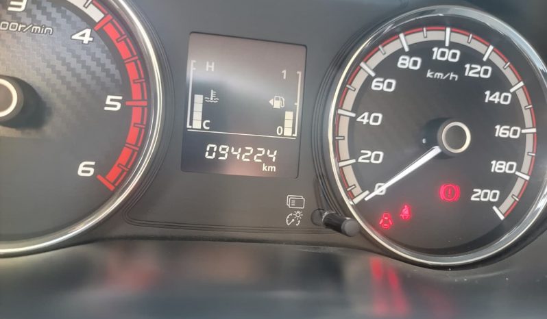 MITSUBISHI SEMINUEVA L200 4X4 DIESEL GLX 2023 lleno